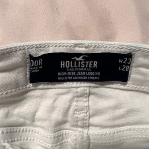 00R white hollister jeans